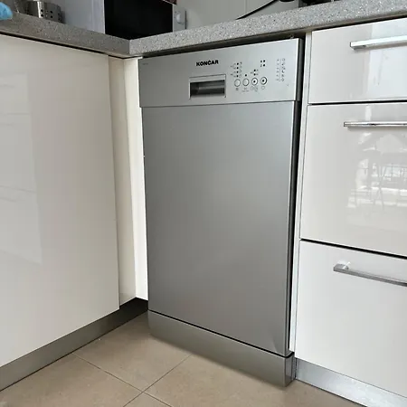Sunny Z Obłędnym Widokiem Na Morze Apartament Baška Voda