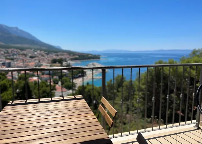 아파트 Sunny Z Oblednym Widokiem Na Morze 바스카보다