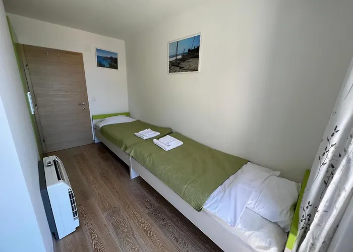 Sunny Z Oblednym Widokiem Na Morze * 바스카보다