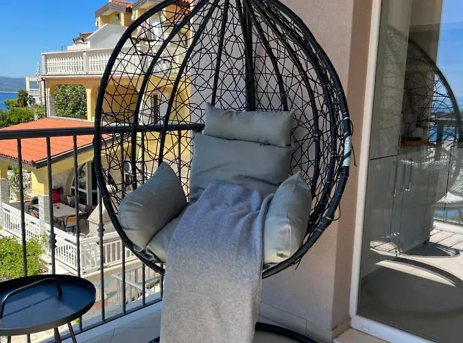 Sunny Z Oblednym Widokiem Na Morze * 바스카보다