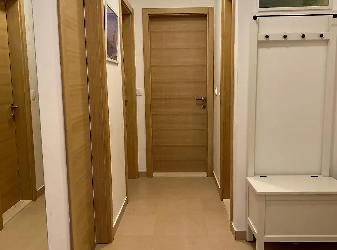 Sunny Z Oblednym Widokiem Na Morze *